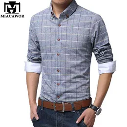 MIACAWOR Plaid Shirts Men Spring Long Sleeve Camisa Masculina Casual Shirt Slim Fit Men Dress Shirt Camisa Hombre Plus Size C127 G0105