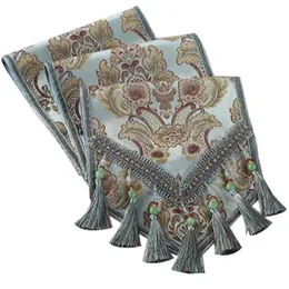 Corredor de mesa de luxo retrô europeu multi spike pingente de tassel moda clássico decoração de café jacquard 210708