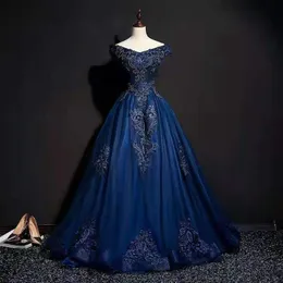 Luxuriöse blaue Quinceanera-Kleider mit Perlen, Ballkleid, schulterfrei, bodenlang, langes Abschlussball-Partykleid für das süße 16. Kleid, Applikationen und Spitze