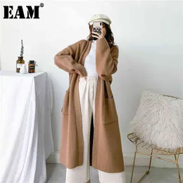 [EAM] Camel Big Size Knitting Cardigan Sweater Loose Fit V-Neck Long Sleeve Women Fashion Autumn Winter 1Y207 210512