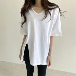 夏のゆったりとした女性Tシャツトップスーツの半袖Vネックの分裂ティー韓国のファッション女性TシャツFemme 210513
