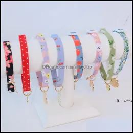 Inne dostawy pies Pet Strona główna Ogród Regulowany Owoce Cat Collar Candy Color Wisiorek Cute Fashion Bezpieczeństwa Klamra Naszyjnik Nylon z Bells Co