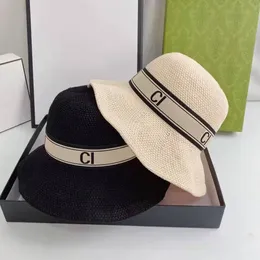 Stråhatt Solhattar Kepsar Designerkeps Casquette för Man Kvinna Andas Sommar Resort Solskydd Rand Bokstäver Svart Beige Rosa khaki Färg