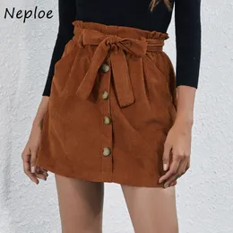 Neploe Chic Button Kordelzug Hohe Taille Frauen Rock Herbst Winter A-linie Röcke Einfarbig Doppel Taschen Mini Jupe 210423