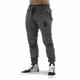 Nowa marka Joggers Spodnie Mężczyźni Siłownia Spodnie Set Streetwear Fitness Skinny Spodnie Bodybuilding Workout Workout Swen JoggingBroek 210421