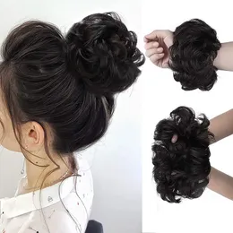 Wholesale 100％人間の髪のScrunchie Messy Bun Hairpieces Diy Wrap Around Ponytail Extenseを包む女性女の子