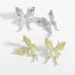 レトロな幾何学的な金色の蝶の形のスタッドのイヤリングのための女性Punk声明のイヤリングファッションジュエリーアクセサリー