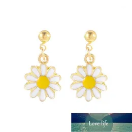 Stud Korean Small Fresh Daisy Flowers Temperament Earrings Creative Personality Sweet Wild Sunflower Simple Earrings1