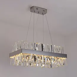 Luksusowy nowoczesny LED Crystal Chandelier Oświetlenie Oświetlenie w Chrome / Gold Wisiorek Światła do jadalni AC110V 220V