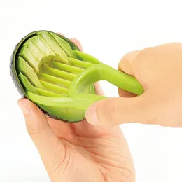 Fruit Vegetable Tools 3 In 1 Avocado Slicer Shea Corer Butter Fruits Peeler Cutter Pulp Separator Plastic Knife Kitchen Gadgets