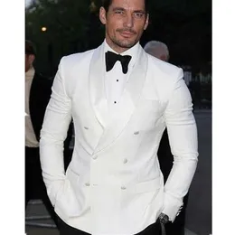 Custom Made White Man Suit Tuxedos För Män 2019 Brudgum Tuxedo Skräddarsydd kostym Sjal Lapel Vit Bröllopskläder för män (Jacka + Byxor) X0909