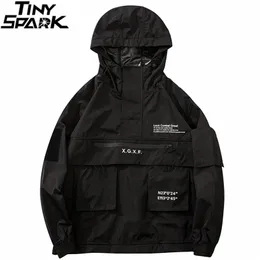 Mężczyźni Hip Hop Streetwear Kurtka Płaszcz Czarny Windbreaker Cargo Pullover Harajuku Hooded Track Tactical Outwear 211110