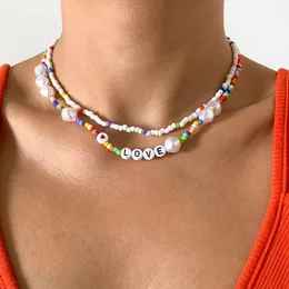 Chokers SHIXIN Bohemia Layered Colorful Pearl Beads Choker Necklace For Women Fashion Letter Necklaces 2021 Short Jewelry On Neck