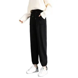 Além da espessamento de veludo sweatpants mulheres elásticas cintura cordão grande bolsos feixes pés calças pantalon grande femme taille haute 210604