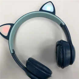 P47M Trådlös Bluetooth hörlurar stereo headset vikbar hörlurar katt öron LED Visar med detaljhandeln för all telefon