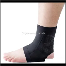 ذراع تدفئة الساق 1 قطع Anklelegknee وسادة كم تنفس امتصاص واقي دفئا رياضة كرة السلة كرة القدم 1 L52AS X78LA