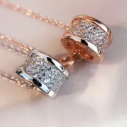 collar popular Reproducciones oficiales de lujo diamantes colgantes collares Calidad superior 18k chapado en oro serie de amor avanzado AAAAA colgante regalo de aniversario