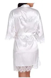 Satynowa Faux Silk Wedding Bride Szaty druhna, biała szlafroki ślubne / Kimono Szlafroki, "Bride" "Bride Maid" grafika na plecach 210924