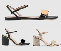 Guldlås Slide Sandal Designer Skor Luxury Slides Sommar Fashion Wide Flat Slipper Män och Kvinnor Sandaler Slippers Flip Flops med låda 7333