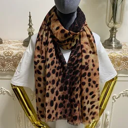 Kvinnors långa halsduk sjal Pashmina Bra kvalitet 100% Cashmere Material Printient Pattern Stor storlek 180cm - 130cm