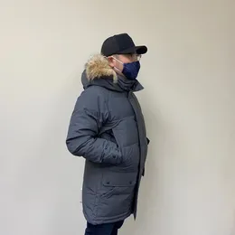 Mörkgrå Män Emory Parkas med Coyote Fur Trim Hoody Vit Duck Male Down Jackor YKK Zipper Man Vinterrockar