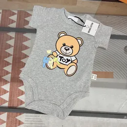 Tasarımcı Yeni doğan kız bebek erkek çocuk giysileri bebek kızlar karikatür ayı baskı kısa kollu tulumlar onesie bodysuit0h2w