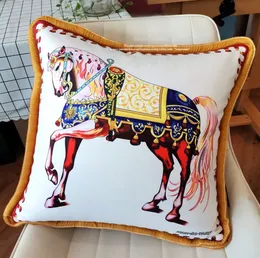 Lüks tasarımcı yastık kılıfı minder örtüsü en kaliteli Tabela püskül baskı taşıma deseni 50 * 50cm ev için Dekoratif ofis yastık kılıfı Noel hediyeleri 2022