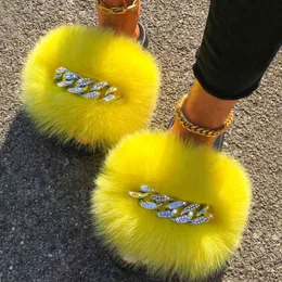 Fox Sandals Furry Fur Slippers Fluffy Flip Flops Diamond Chain Real Fur Slides For Women Ladies House Slippers Beach Flat Shoes AA220307