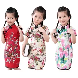 花の赤ん坊の女の子Chi-Paoのドレス服中国の新年Qipaoドレスファッション子供王女Pettiskirts Kid Cheongsam 210413
