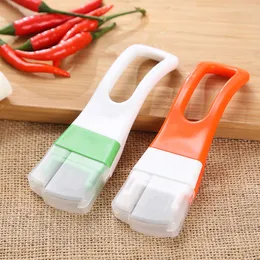 Kreatywne narzędzia do cięcia warzyw Slicer cebuli ze stali nierdzewnej z wygodnym uchwytem dwa kolory gadżet szalotki noża