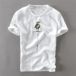 Män sommar mode varumärke japan stil rolig fågel tecknad broderi 100% linne tunn andlig t-shirt manlig casual pullover topp 210707