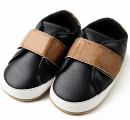 Baby First Walkers Kids Boy Girl Mocassini Morbide scarpe da neonato Scarpe da neonato Scarpe da ginnastica per bambini 0-18M