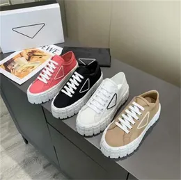 Dunks Casual Shoes For Men Women High Quality Skate Luxurys Designers Sneakers Low Panda Pigeon Black White Stars Coast Chunky Dunky Dunk Trainers