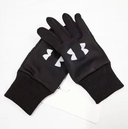 Europese en Amerikaanse ontwerper Merk Winddicht Lederen Handschoenen Dame Touch Screen Rabbit Bont Mond Winter Heat Conservering Wind Style 5699