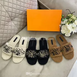 Classic Slides Luxury Designer Men Women Ladies Fluffy wool Slippers Winter fur Fluffies Furry Sandals Slipper Warm Comfortable Fuzzy Girl Flip Flop size 35-46