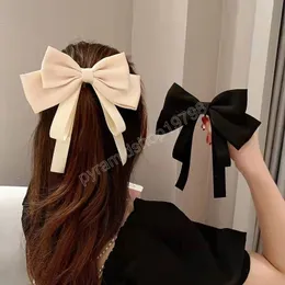 Mode Big Bowknot Hair Clip Kvinnor Solid Hårspinnar Trendiga Hårpin Ribbon Barrettes Tyg Ladies Hårtillbehör