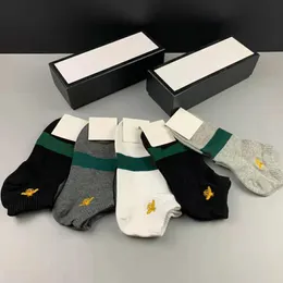 2023 Fashion High-Endmen 's and Women's Socks 5 쌍의 고급 스포츠 여름 짧은 메쉬 자수 상자