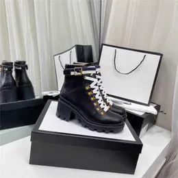 2022 Luxury Designer Casual Shoes Trip Lug Sole Combat Boot Ankle Boots Black with Original Box