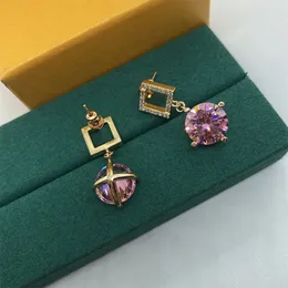 Kolczyki Biżuteria Damskie Diamenty Proste Designer Kolczyk Szpilki Ear Golden Letter F Amethyst Luxurys Srebrna Igła Hodbly