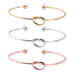 Bracciale da ragazza Bracciale semplice a torsione Braccialetti aperti 3 colori Braccialetto regolabile da damigella d'onore per le donne Festa nuziale Gioielli fai da te Regalo di Natale