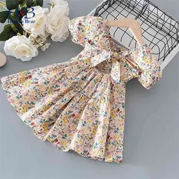 Girls Dress Dress Summer Pieff-Sleeve Children's Floral Stampato Stampato Backless Bow Princess Party Bambini 210611