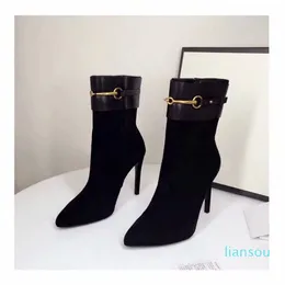 Marca de luxo de luxo de luxo de meio salto alto 10 cm dos dedos do meio da beleza de beleza feminina cavaleiro camurça botas de couro tamanho 35-40