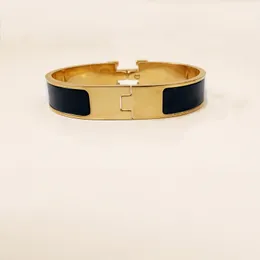 Designer Design Bangle Aço inoxidável Buckle Goldlelle Jóias de moda Homens e mulheres pulseiras