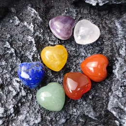 7st / set 15mm hjärta Reiki Natursten Tumbled Stones Polishing Rock Quartz Yoga Energy Bead för Chakra Healing Decoration