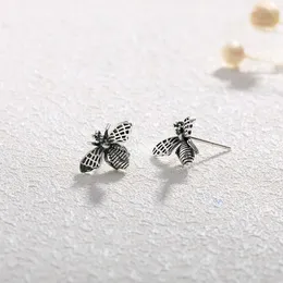 Vintage Bee Stud Earring Women Metal Insect Earrings for Gift Party Fashion Jewelry Accessories