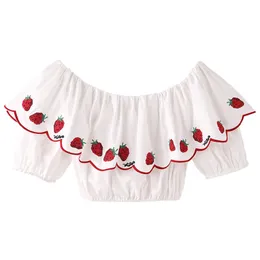 Frauen Weiße Erdbeerstickerei Slash Neck Shirt Süße trägerlose Kurzarm Rüschenbluse B0847 210514