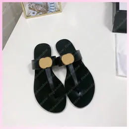 Mode Slides Kvinnor Tofflor Designer Sliders G Sandaler Lyxdesigners Skor Platform Sandalias Wedges Casual Slide Sandales 22 P2106222L