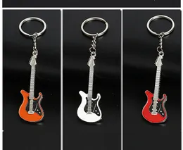 Nova moda Guitarra Chaveiros Metal 6 cores Chaveiro Bonito Musical Carro Chaveiro Cor Prata pingente Para Homem Mulher Festa Presente