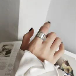 Ringos de cluster Yikuf88 925 Sterling Silver Ring Jeia de casamento Luxury Retro Line Aberto para mulheres finas