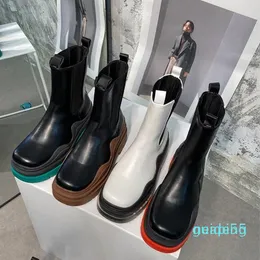 2021 Moda Marka Patik Kadın Platformu Tıknaz Boot Lady Boot Lüks Tasarımcı Kadın Çizmeler Orta Buzağı Tasarımcı Çizmeler 2021